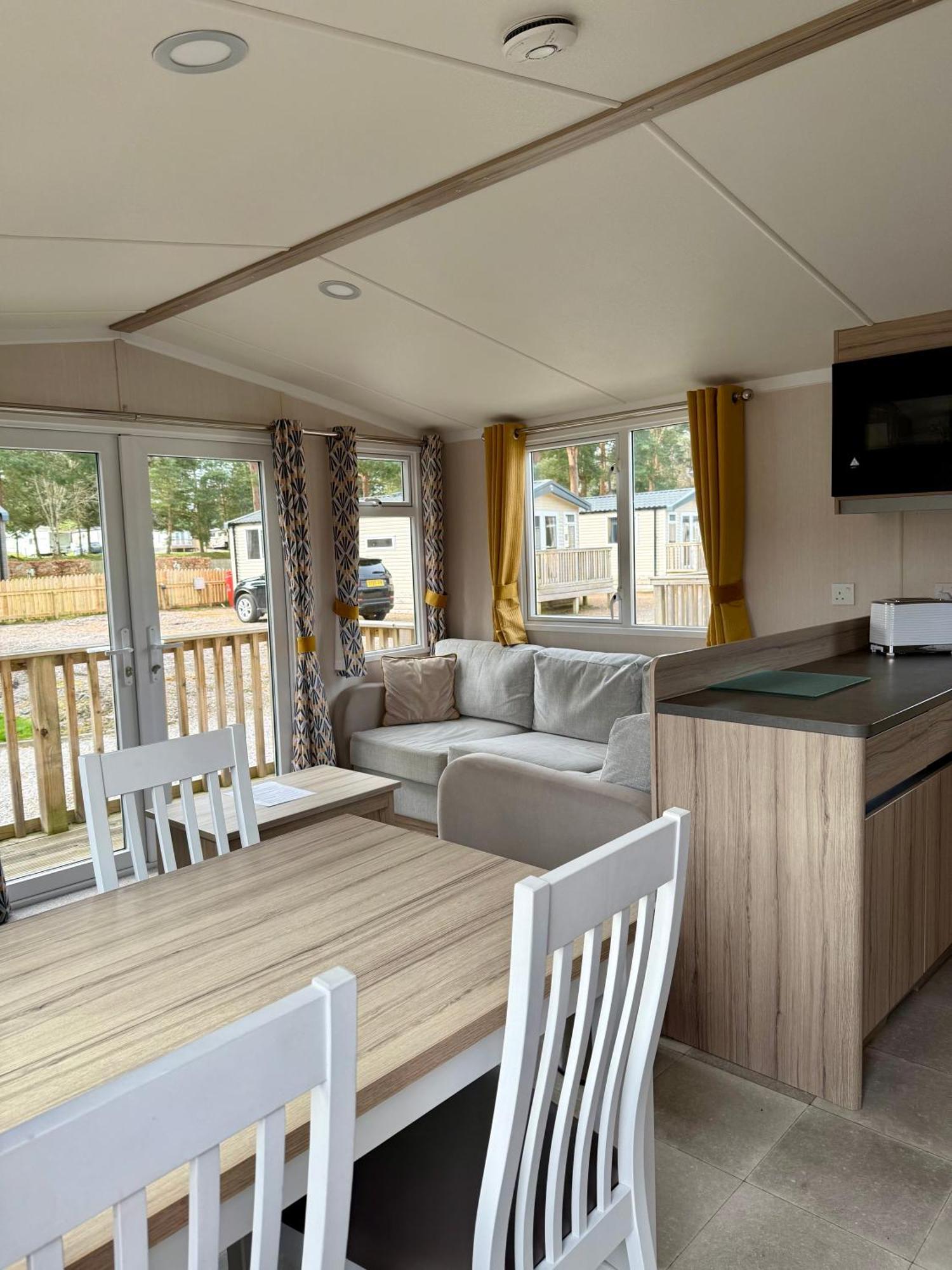 The Trout Van - Beautiful, Luxury Static Caravan Aberlour Exteriér fotografie